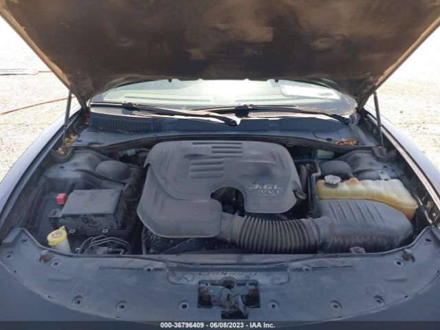 2C3CDXHG2FH928641 Dodge Charger Sxt