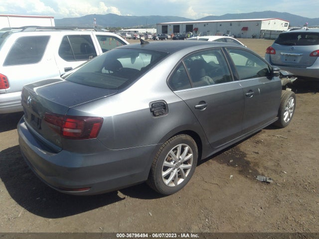 3VWDB7AJ8HM310625 Volkswagen Jetta 1.4t Se