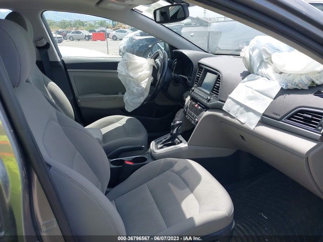 Hyundai Elantra Value Edition 2018 5NPD84LF5JH373704 Image 5