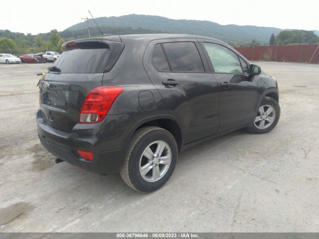 Chevrolet TRAX LS 2020 3GNCJKSB8LL161523 Image 4
