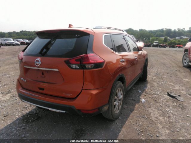 JN8AT2MT4HW132798 Nissan ROGUE SV