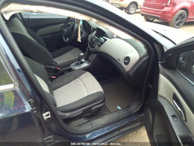 2011 CHEVROLET CRUZE LS VIN: 1G1PC5SH2B7159109