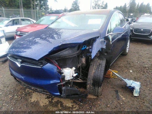 Tesla Model X 90d/75d/100d 2017 5YJXCBE21HF053895 Image 2