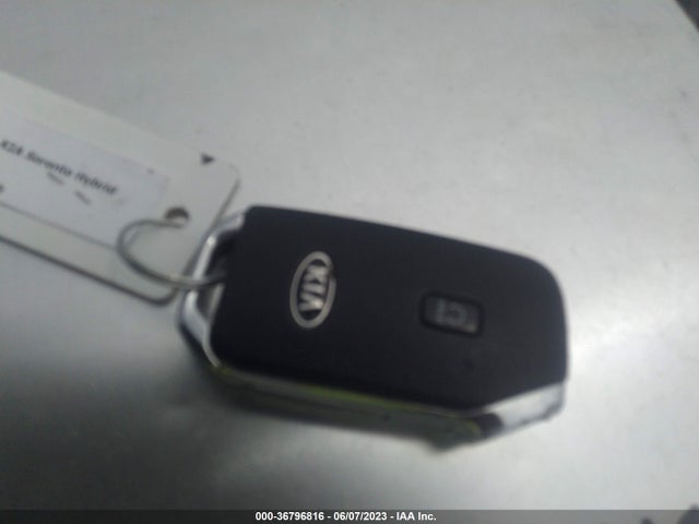 2021 Kia Sorento, VIN: KNDRG4LG7M5039275