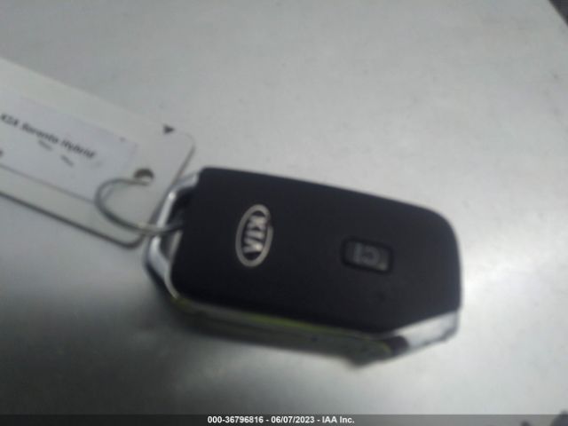 KNDRG4LG7M5039275 KIA Sorento Hybrid S
