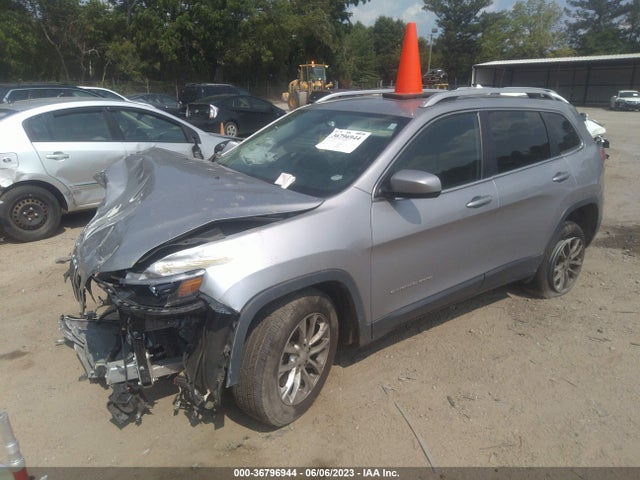 1C4PJLCB1KD204716 Jeep Cherokee Latitude