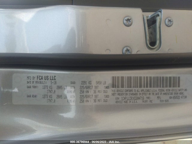 1C4PJLCB1KD204716 Jeep Cherokee Latitude