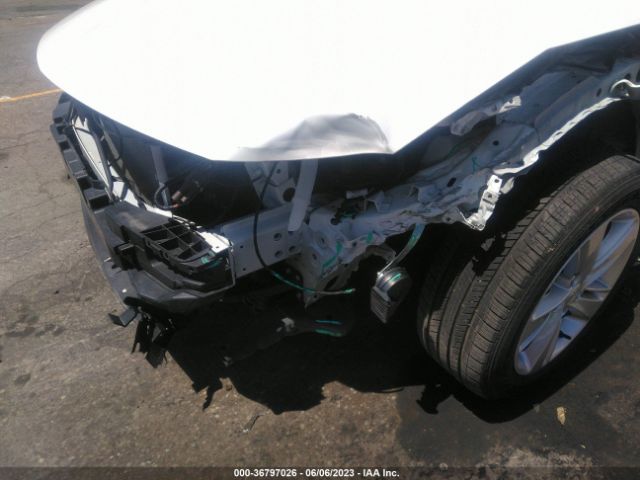 W04GL6SX2J1057728 Buick Regal Sportback Preferred