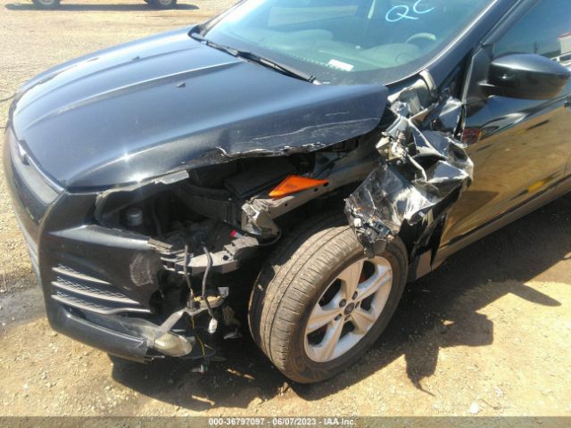1FMCU9G94EUE53978 Ford ESCAPE SE