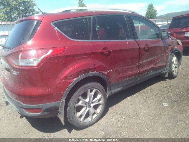 1FMCU9J90GUB61403 Ford Escape Titanium