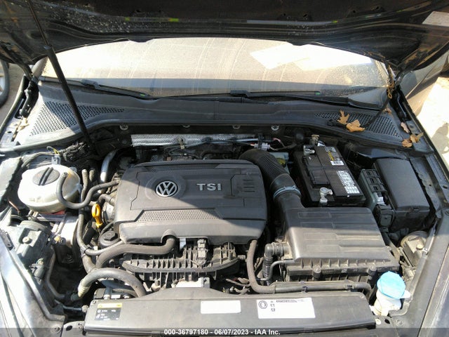 3VW4T7AUXFM012937 Volkswagen Golf Gti Se