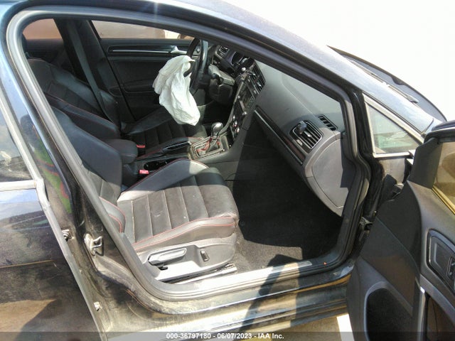 3VW4T7AUXFM012937 Volkswagen Golf Gti Se