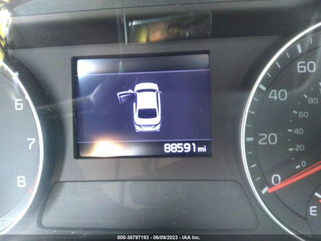 3KPF24AD5KE136034 KIA Forte Lxs