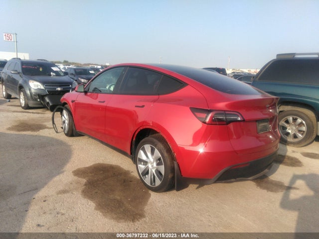 7SAYGDEE0PA059460 Tesla Model Y Long Range