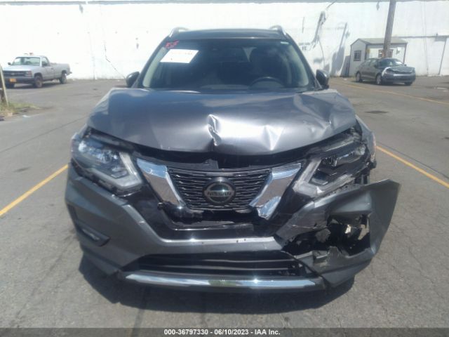 JN8AT2MV7JW321565 Nissan Rogue Sl