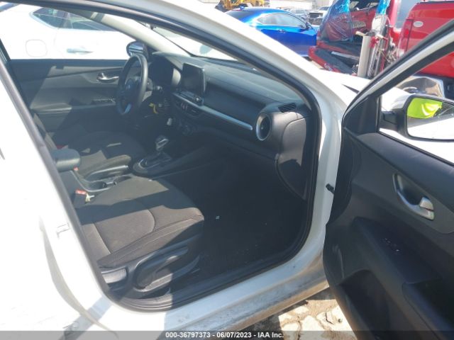 3KPF24AD7LE200933 KIA Forte Lxs