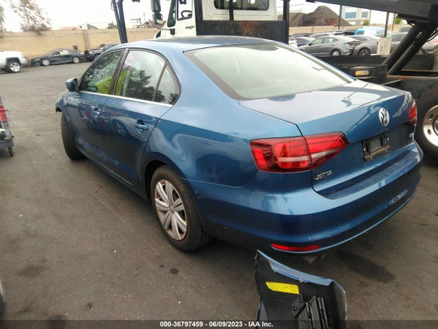3VW2B7AJ4HM355598 Volkswagen 1.4 tsi