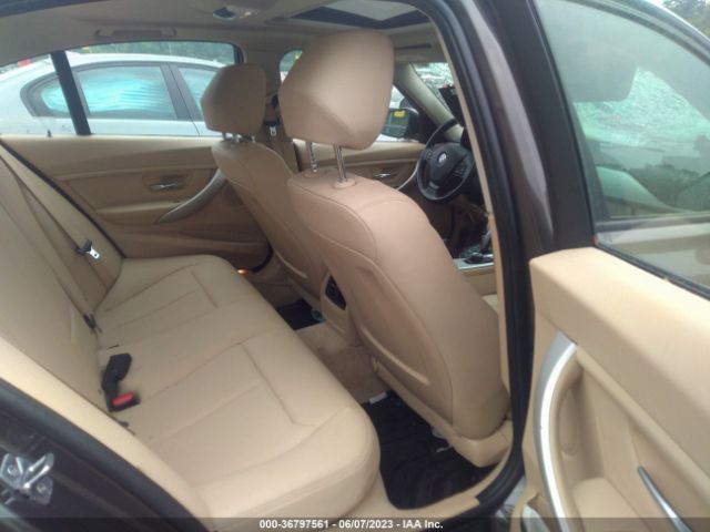 WBA3C3C5XEF985146 BMW 3 Series 320i Xdrive