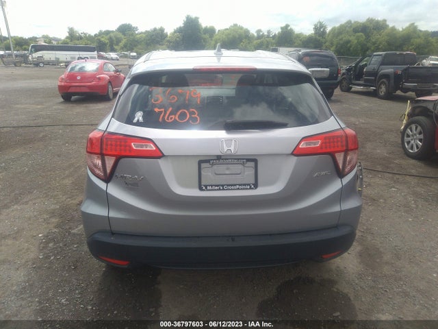 Honda HR-V LX 2018 3CZRU6H31JG703143 Image 16