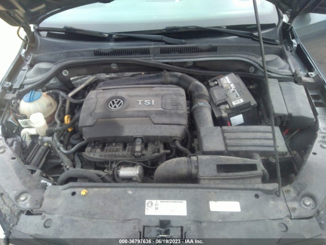 3VWD17AJ7GM333167 Volkswagen Jetta Sedan 1.8t Sport