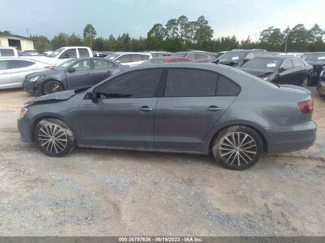 3VWD17AJ7GM333167 Volkswagen Jetta Sedan 1.8t Sport
