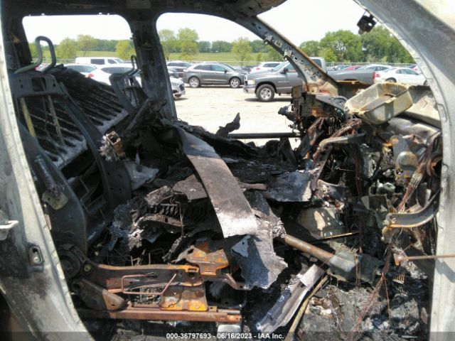 5TFLA5DB4NX056637 Toyota Tundra Sr5