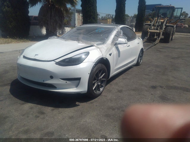 Tesla Model 3 Long Range 2021 5YJ3E1EB8MF938088 Image 2