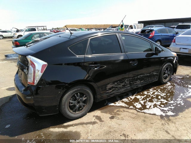 Toyota Prius Four 2015 JTDKN3DUXF1873749 Image 5