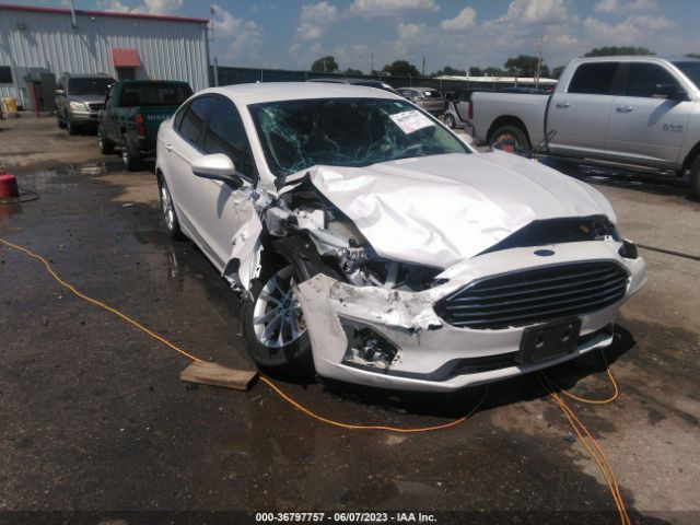 3FA6P0HD3KR250919 auction archive image