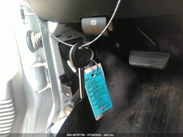 Chevrolet EXPRESS CARGO VAN 2022 1GCWGBFP4N1262031 Image 3