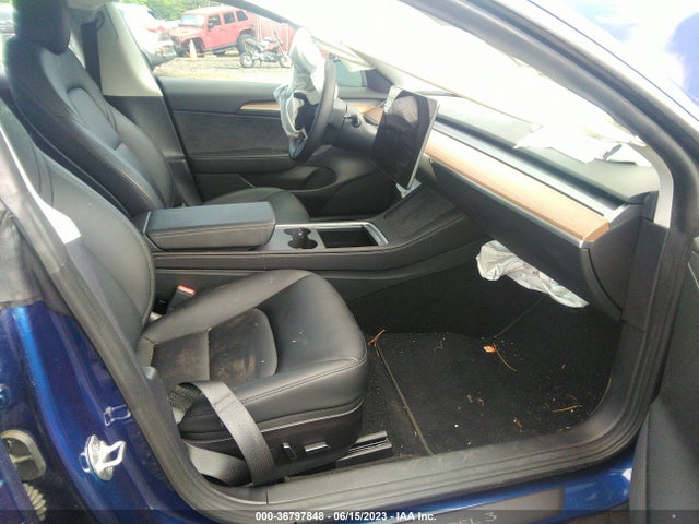 Tesla Model 3 Performance 2023 5YJ3E1EC7PF399363 Image 5