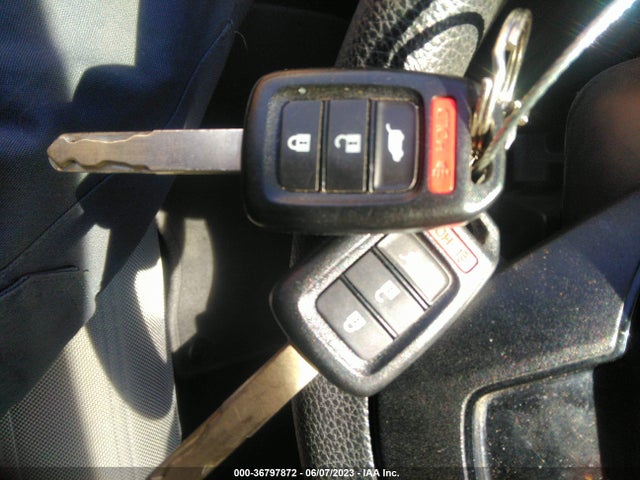 Honda CR-V LX 2019 5J6RW5H32KL001311 Image 3