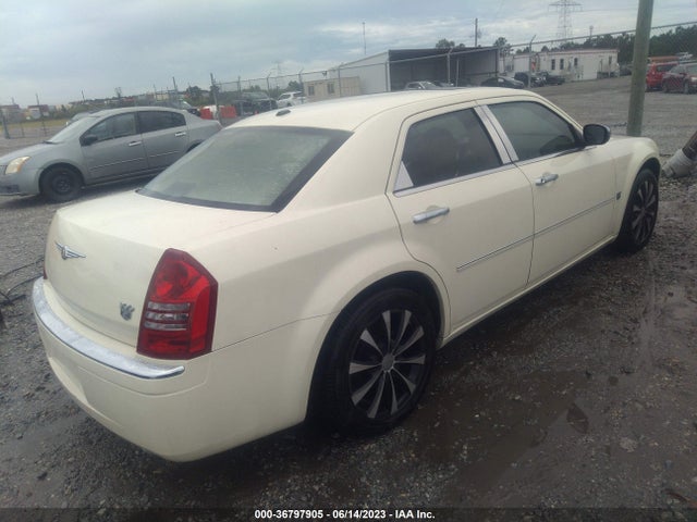 2007 CHRYSLER 300 C VIN: 2C3KA63H47H896498