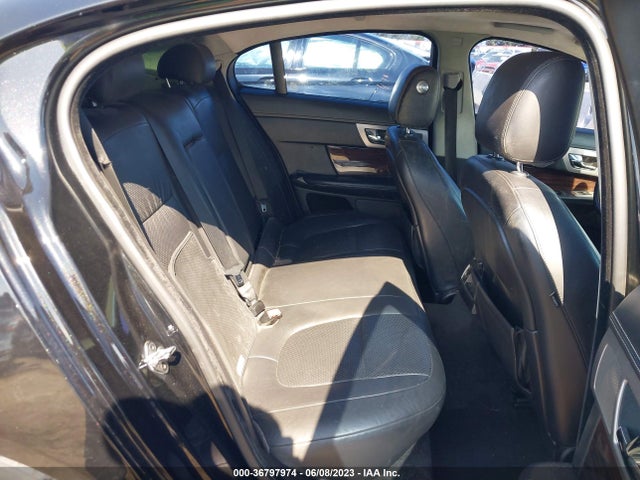 2010 JAGUAR XF SAJWA0GB7ALR75000 Photo 7