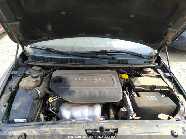 1C3CCCCB7FN739756 Chrysler 200 C