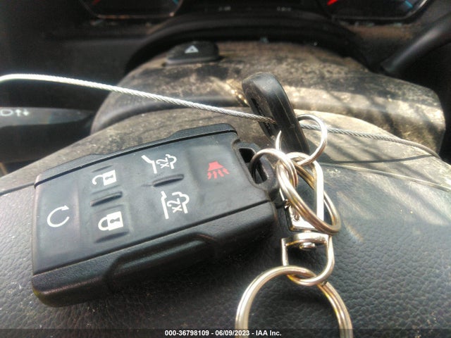 GMC YUKON SLE 2018 1GKS2AKC0JR225147 Image 11