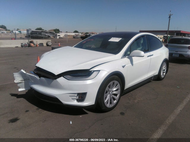 Tesla Model X Long Range 2020 5YJXCAE2XLF217535 Image 2