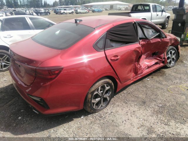 3KPF24AD8ME307264 KIA Forte Lxs