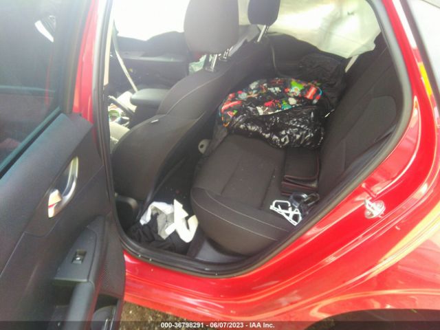 3KPF24AD8ME307264 KIA Forte Lxs