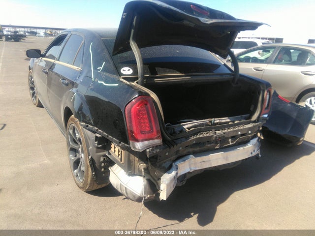 2C3CCAAG3KH555985 Chrysler 300 Touring
