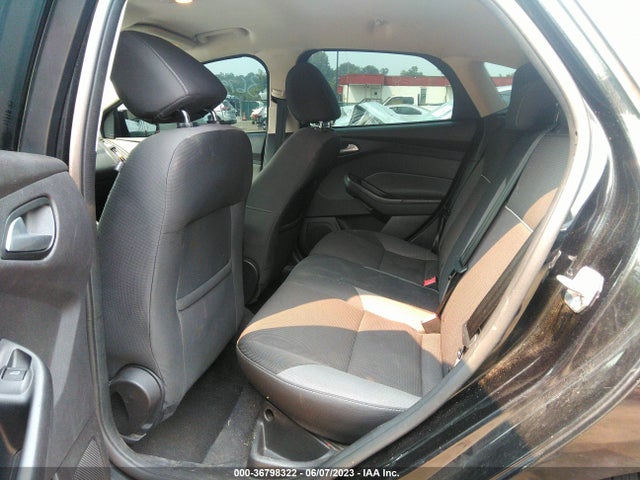 Ford FOCUS SE 2014 1FADP3K26EL369969 Image 8