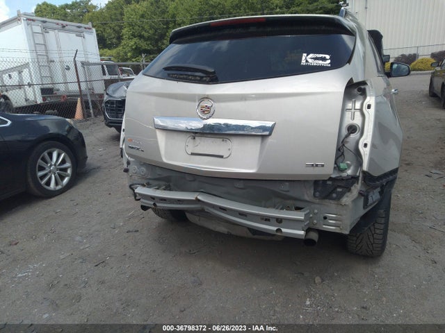 3GYFNEE34FS600477 Cadillac Srx Luxury Collection
