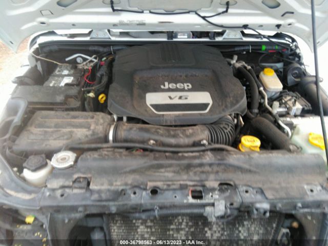 1C4BJWDG4JL938633 Jeep Wrangler Jk Unlimited Sport S