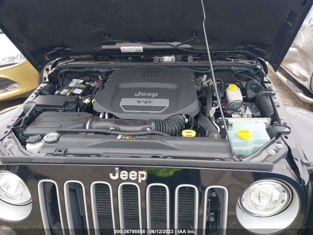 1C4HJWEG8JL921424 Jeep Wrangler Jk Unlimited Sahara