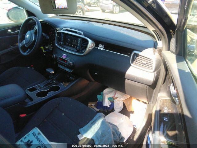 5XYPGDA32KG594811 KIA SORENTO LX
