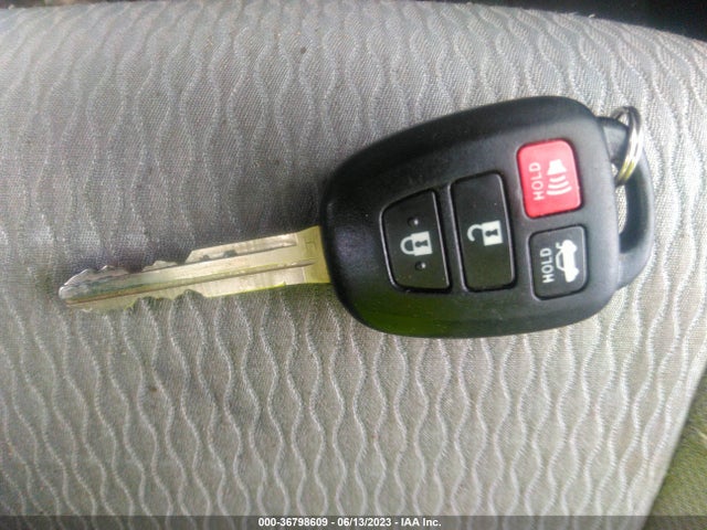Toyota Corolla L/le/s/s Plus/le Plus 2015 2T1BURHE2FC461989 Image 3