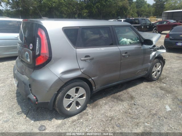 KNDJN2A22F7227580 KIA Soul Base