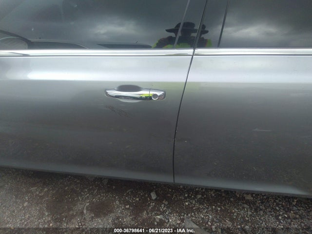 2C3CCAET2EH340383 Chrysler 300 300c
