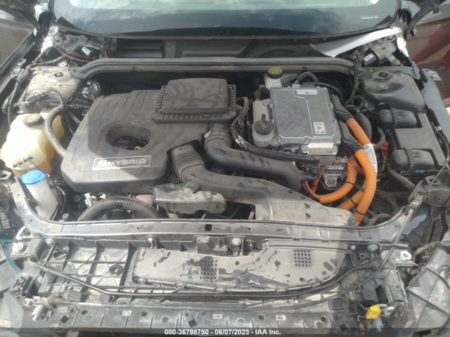 3FA6P0LU1LR195637 Ford Fusion Hybrid Se
