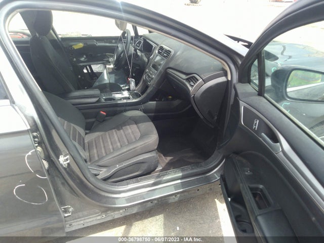 3FA6P0LU1LR195637 Ford Fusion Hybrid Se